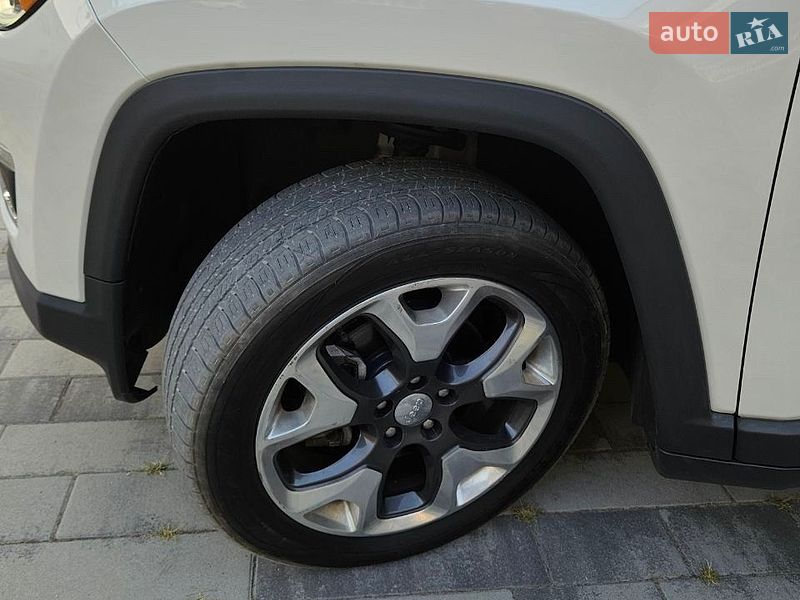 Позашляховик / Кросовер Jeep Compass 2018 в Охтирці