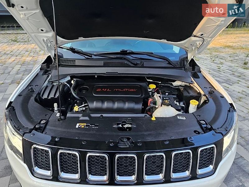 Позашляховик / Кросовер Jeep Compass 2018 в Охтирці