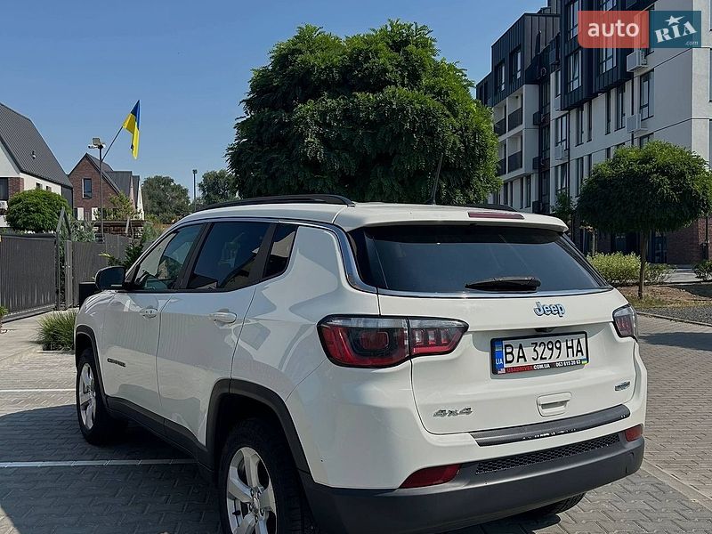 Внедорожник / Кроссовер Jeep Compass 2017 в Умани
