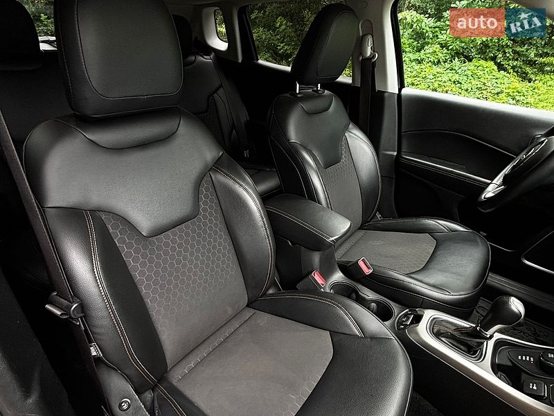 Позашляховик / Кросовер Jeep Compass 2017 в Білогородці фото 24 Позашляховик / Кросовер Jeep Compass 2017 в Білогородці