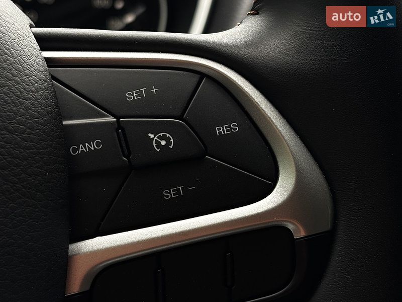 Позашляховик / Кросовер Jeep Compass 2017 в Білогородці фото 29 Позашляховик / Кросовер Jeep Compass 2017 в Білогородці
