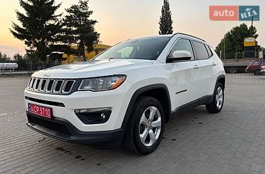 Внедорожник / Кроссовер Jeep Compass 2017 в Нововолынске
