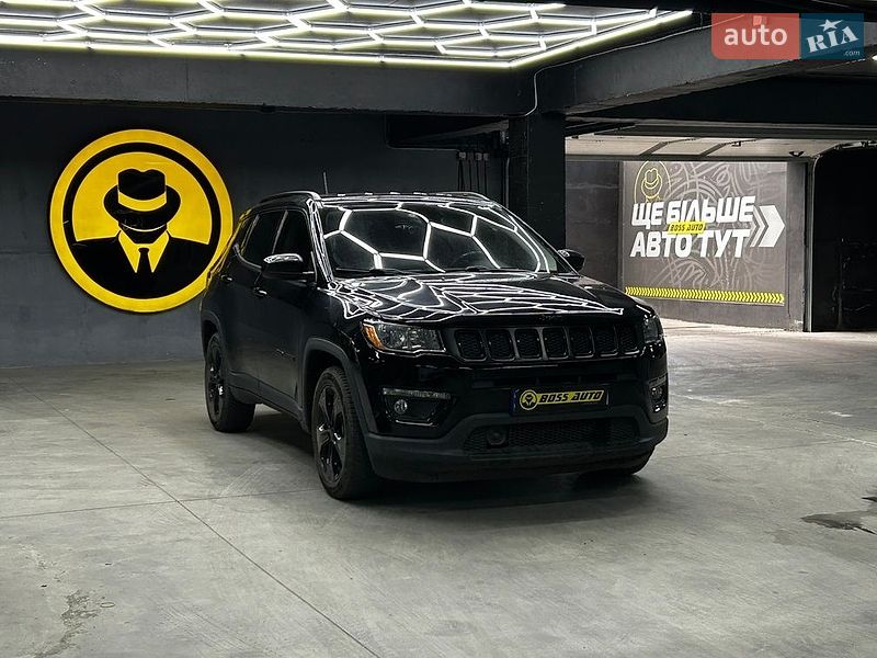 Позашляховик / Кросовер Jeep Compass 2020 в Чернівцях