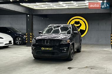 Позашляховик / Кросовер Jeep Compass 2020 в Чернівцях