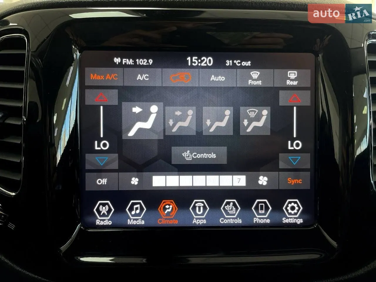 2019 Jeep Compass - мініатюра 28