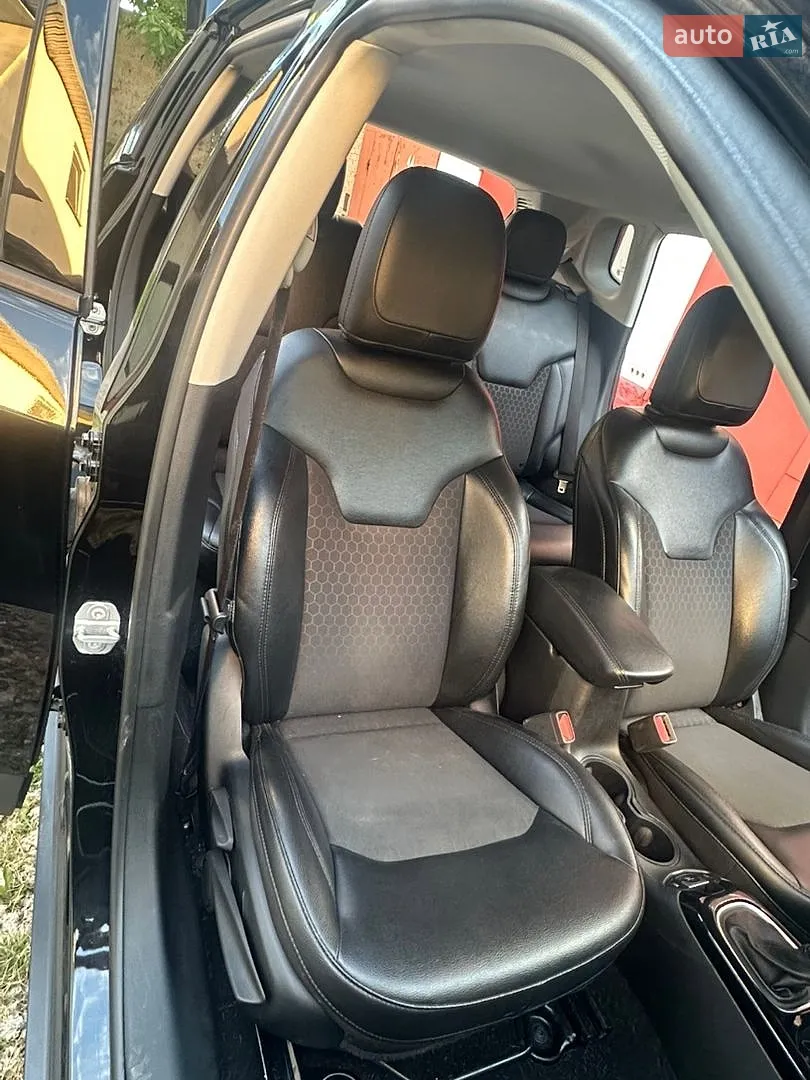 2018 Jeep Compass - мініатюра 31