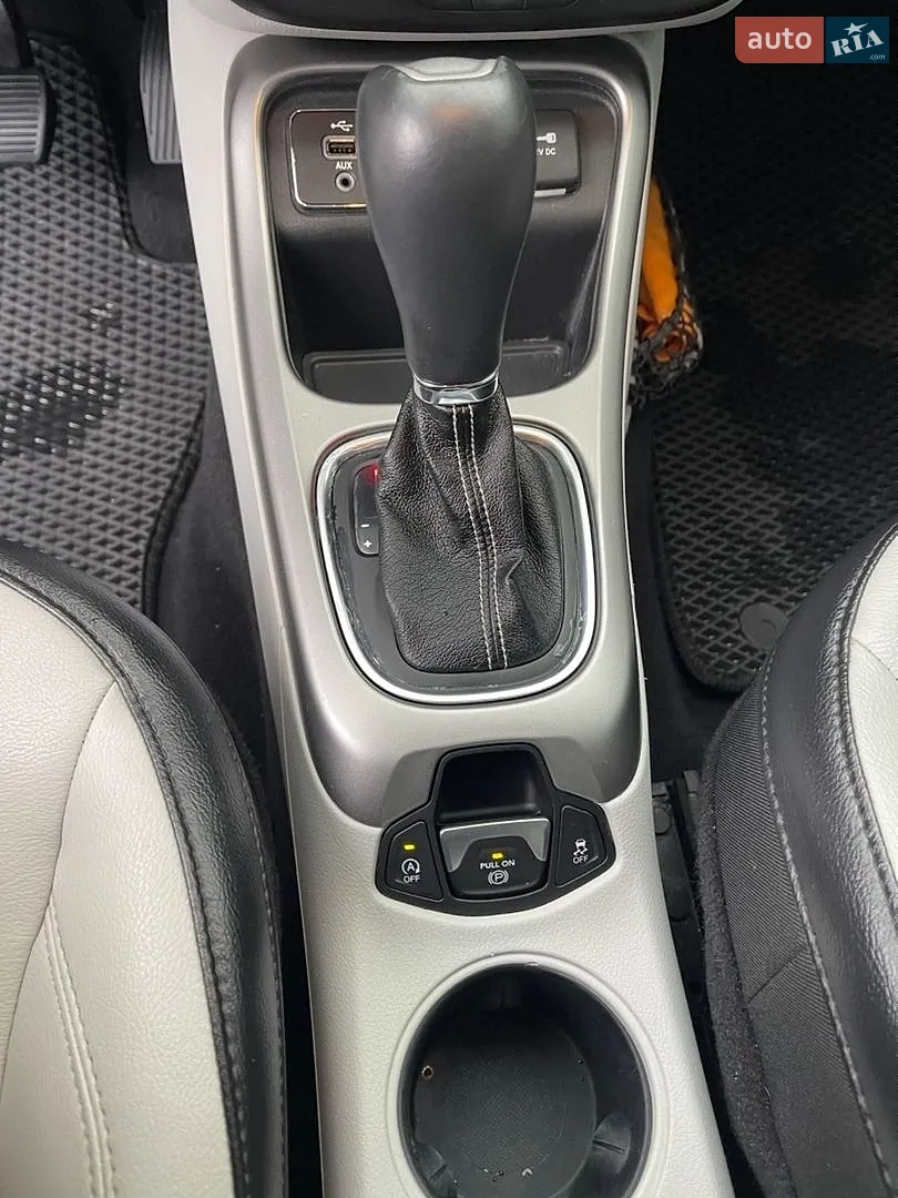 2017 Jeep Compass - мініатюра 13