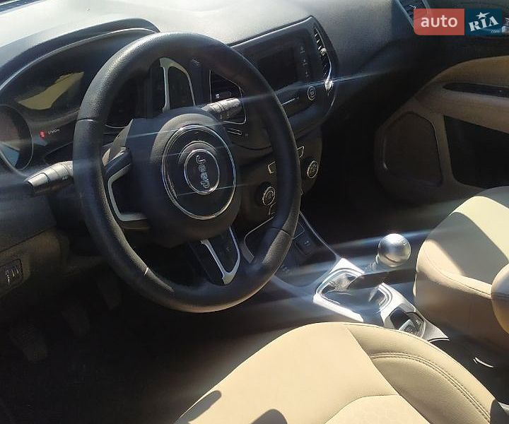 Внедорожник / Кроссовер Jeep Compass 2018 в Нежине