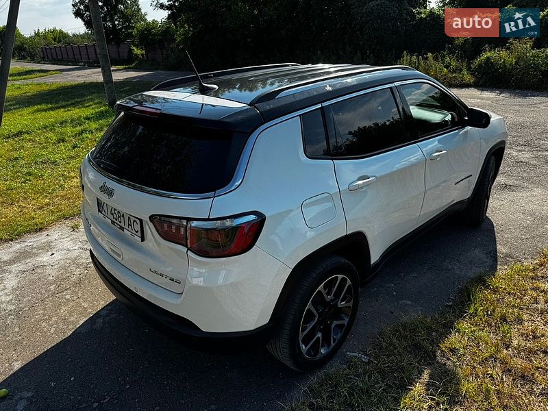Позашляховик / Кросовер Jeep Compass 2017 в Києві