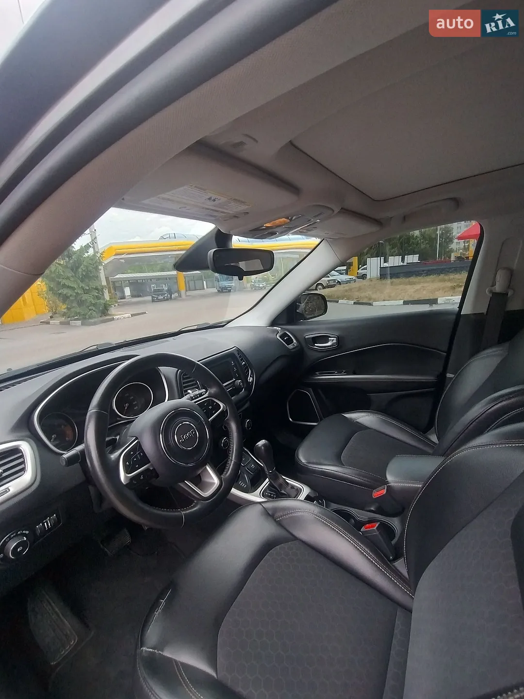 2018 Jeep Compass - мініатюра 19