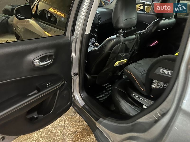 Позашляховик / Кросовер Jeep Compass 2017 в Харкові фото 4 Позашляховик / Кросовер Jeep Compass 2017 в Харкові