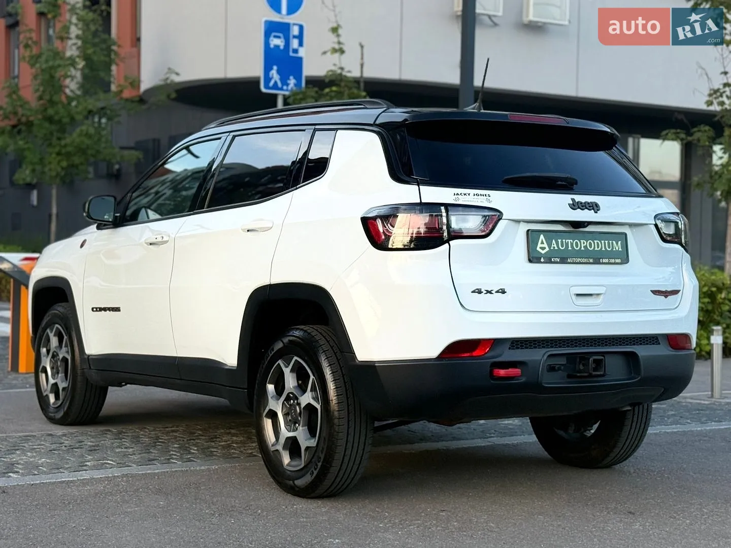 2022 Jeep Compass - мініатюра 23