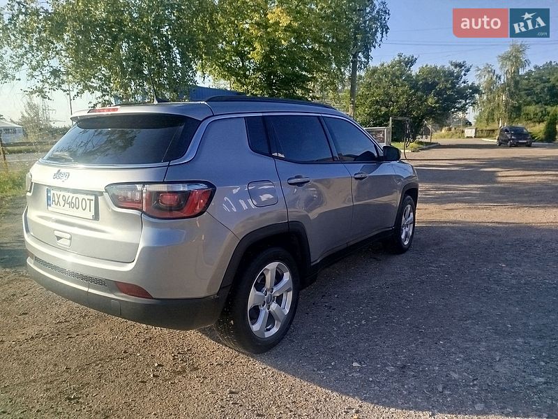 Внедорожник / Кроссовер Jeep Compass 2017 в Харькове