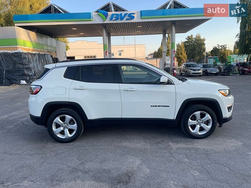 Позашляховик / Кросовер Jeep Compass 2017 в Лубнах фото 14 Позашляховик / Кросовер Jeep Compass 2017 в Лубнах