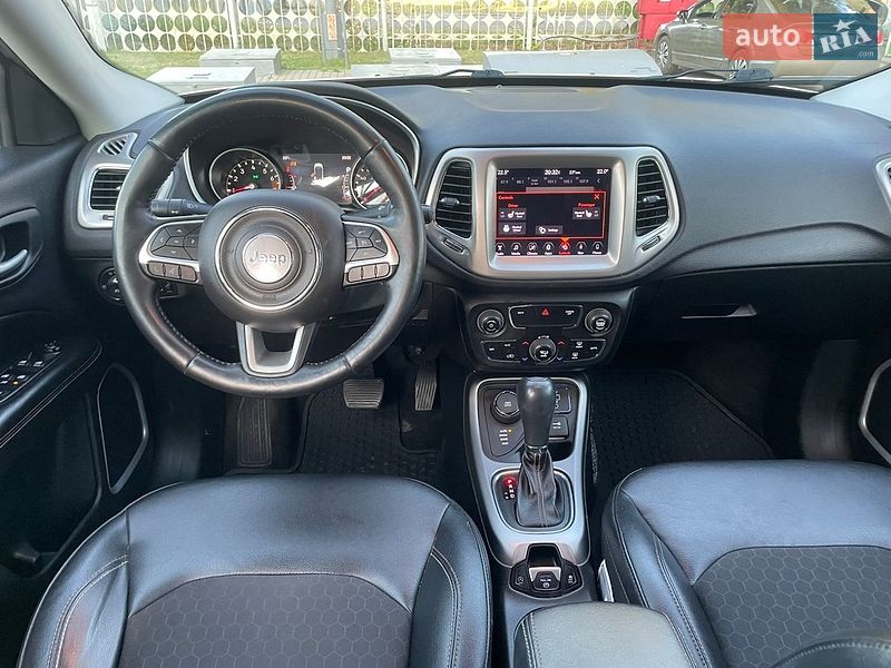 Позашляховик / Кросовер Jeep Compass 2017 в Лубнах фото 36 Позашляховик / Кросовер Jeep Compass 2017 в Лубнах