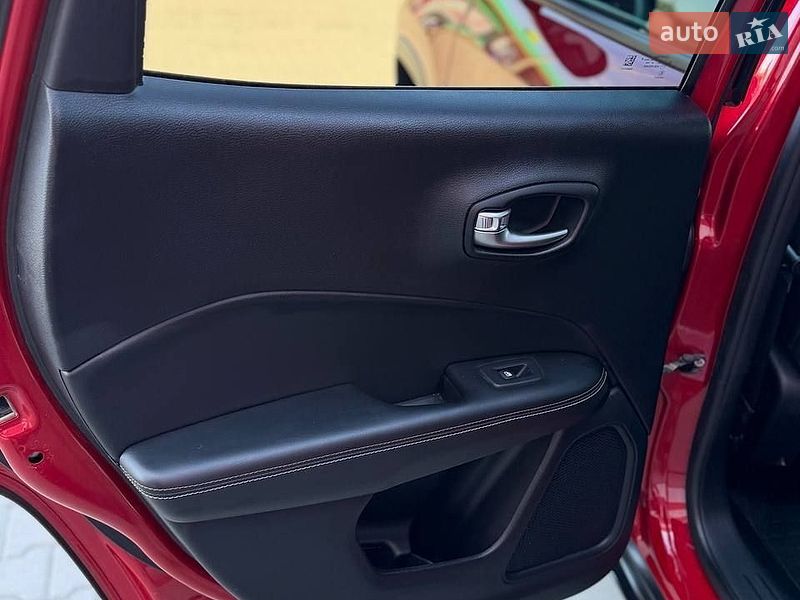 Внедорожник / Кроссовер Jeep Compass 2019 в Василькове