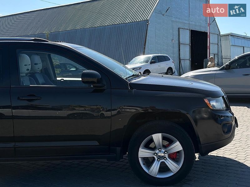 Позашляховик / Кросовер Jeep Compass 2014 в Львові
