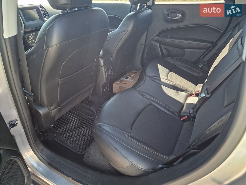 Позашляховик / Кросовер Jeep Compass 2019 в Львові