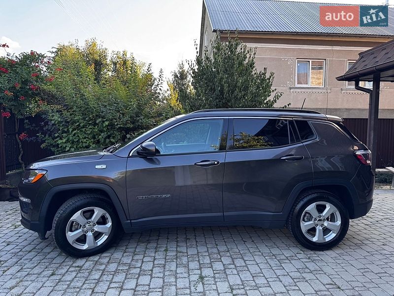 Внедорожник / Кроссовер Jeep Compass 2018 в Киеве