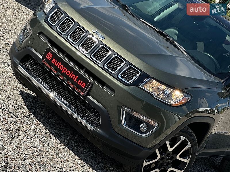 Внедорожник / Кроссовер Jeep Compass 2017 в Белогородке