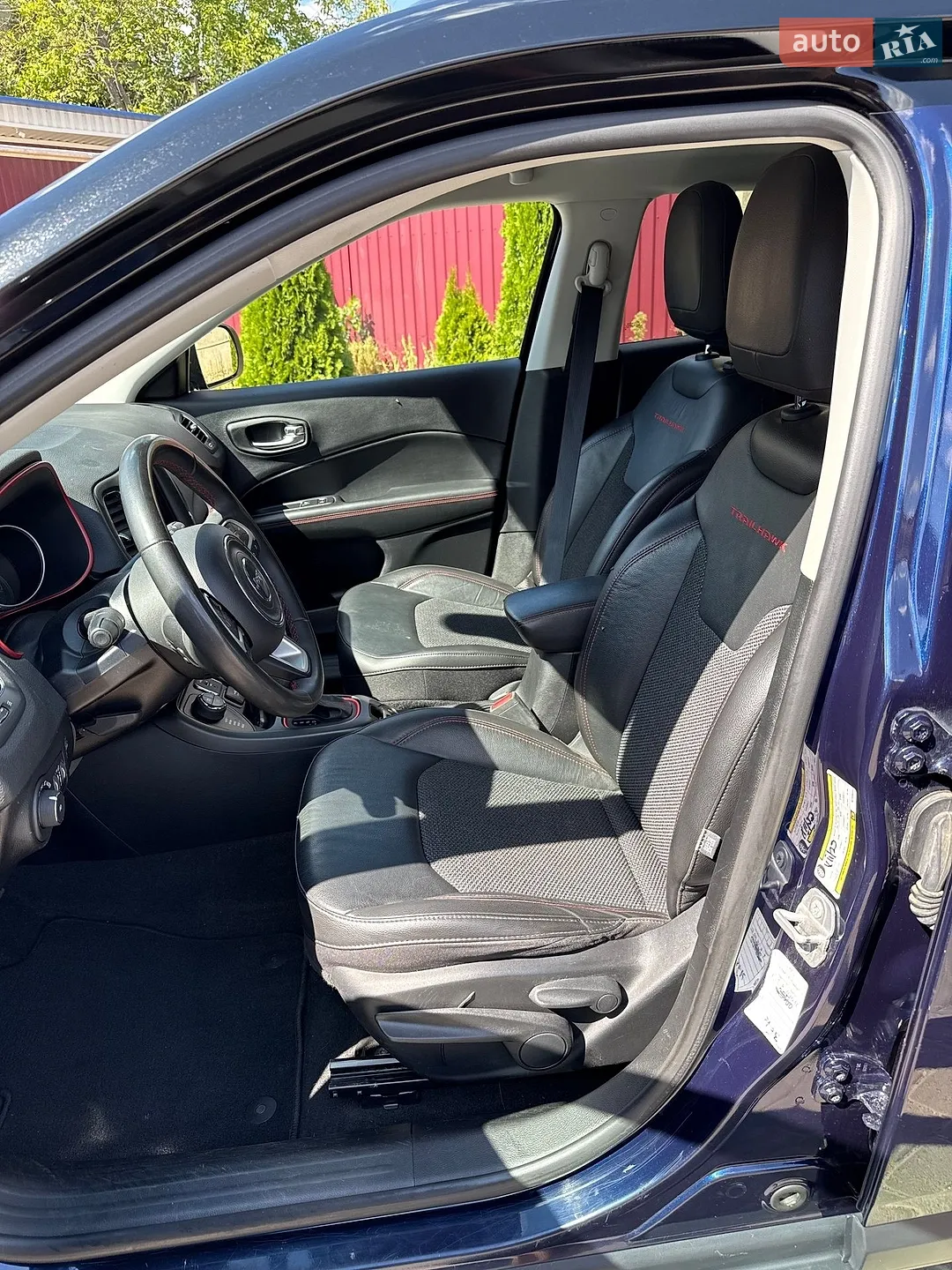 2021 Jeep Compass - мініатюра 12