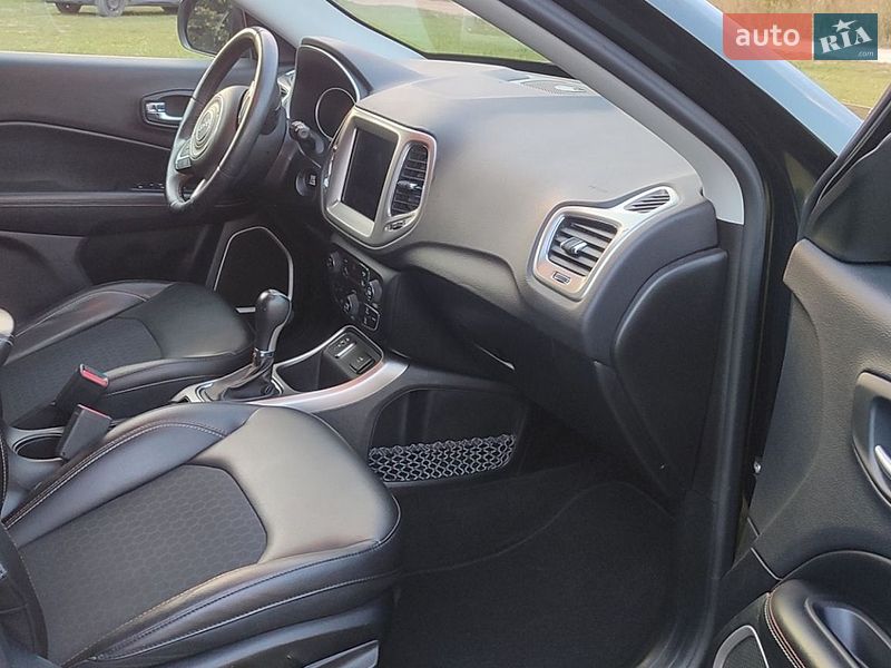 Внедорожник / Кроссовер Jeep Compass 2018 в Полтаве