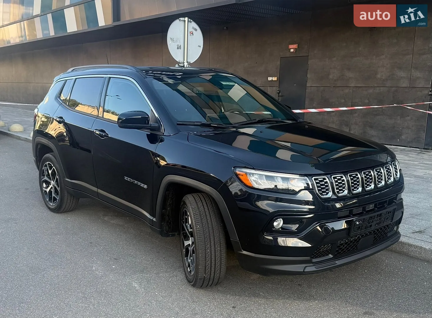 2024 Jeep Compass - фото 1