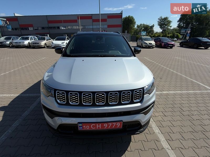 Позашляховик / Кросовер Jeep Compass 2024 в Києві