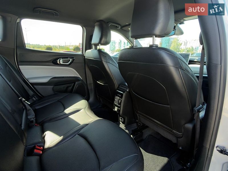 Позашляховик / Кросовер Jeep Compass 2024 в Києві