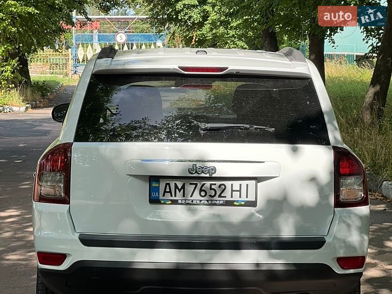Позашляховик / Кросовер Jeep Compass 2016 в Житомирі фото 8 Позашляховик / Кросовер Jeep Compass 2016 в Житомирі