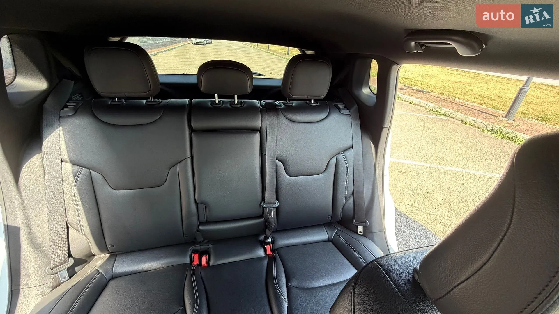 2025 Jeep Compass - мініатюра 30