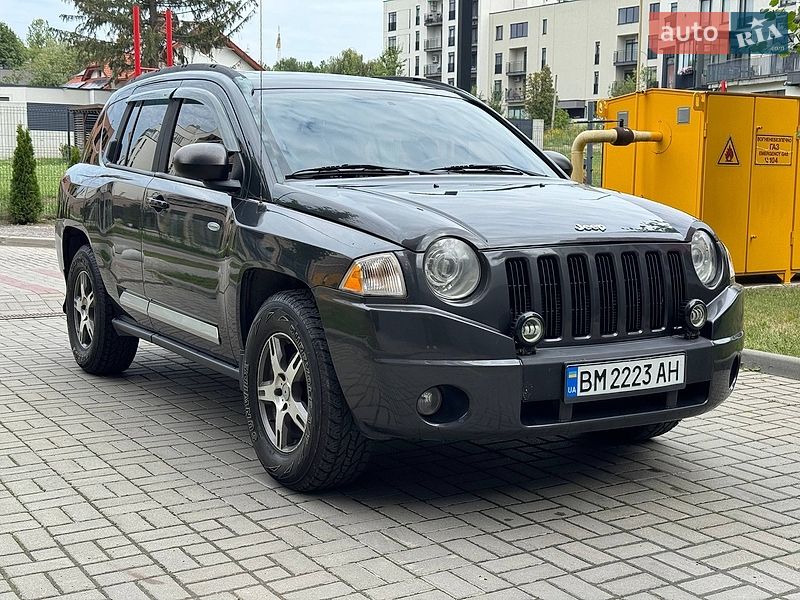 Внедорожник / Кроссовер Jeep Compass 2010 в Львове