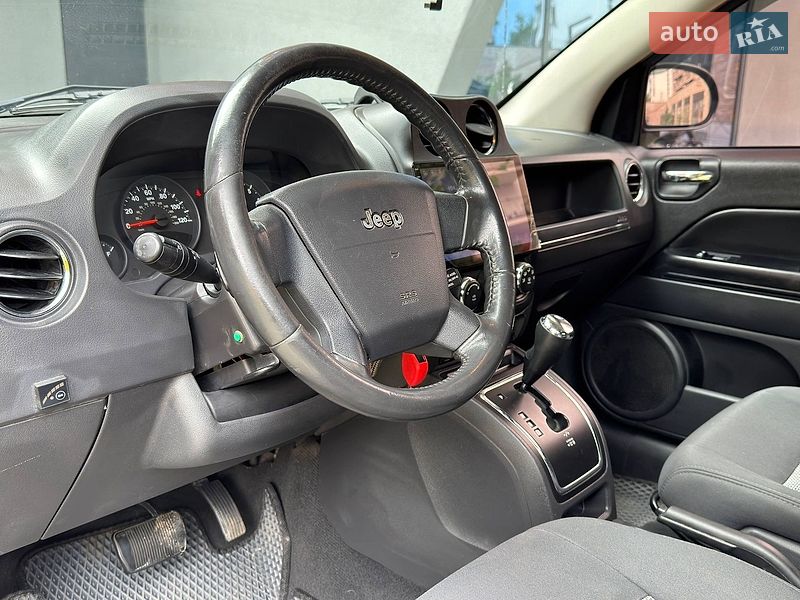 Внедорожник / Кроссовер Jeep Compass 2010 в Львове