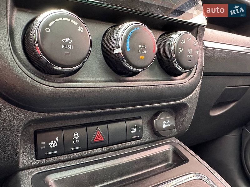 Внедорожник / Кроссовер Jeep Compass 2010 в Львове