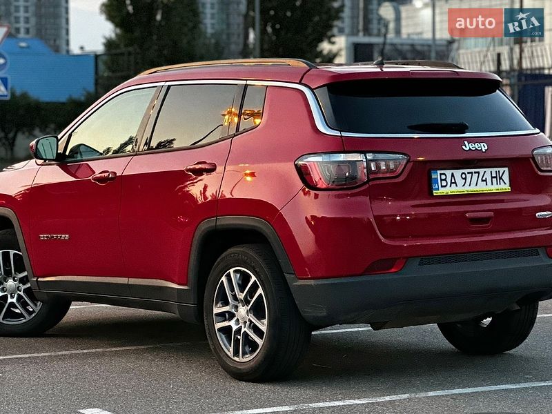 Внедорожник / Кроссовер Jeep Compass 2018 в Киеве