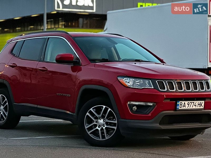 Внедорожник / Кроссовер Jeep Compass 2018 в Киеве