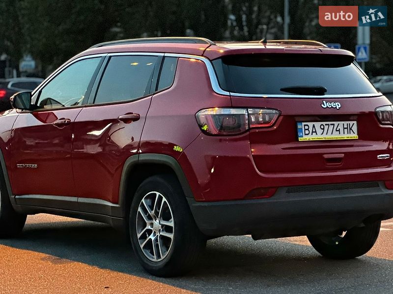 Внедорожник / Кроссовер Jeep Compass 2018 в Киеве