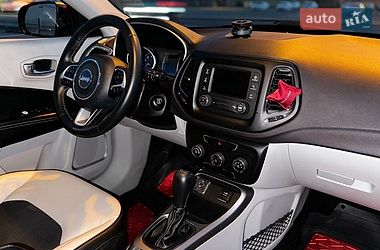 Внедорожник / Кроссовер Jeep Compass 2018 в Киеве