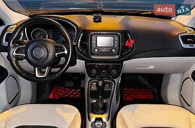 Внедорожник / Кроссовер Jeep Compass 2018 в Киеве