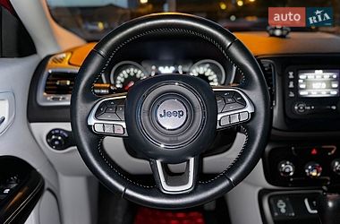 Внедорожник / Кроссовер Jeep Compass 2018 в Киеве