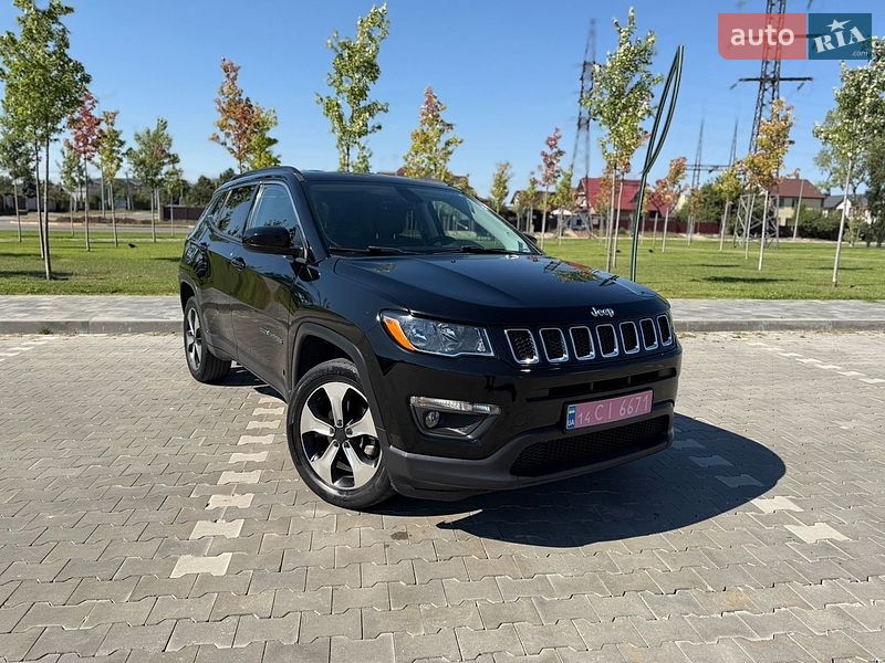 Внедорожник / Кроссовер Jeep Compass 2017 в Киеве