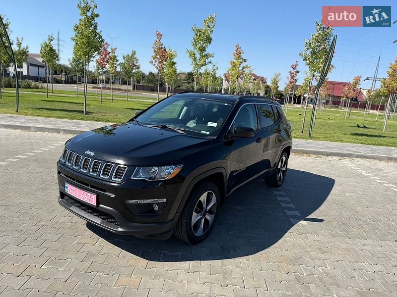 Внедорожник / Кроссовер Jeep Compass 2017 в Киеве
