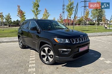 Внедорожник / Кроссовер Jeep Compass 2017 в Киеве
