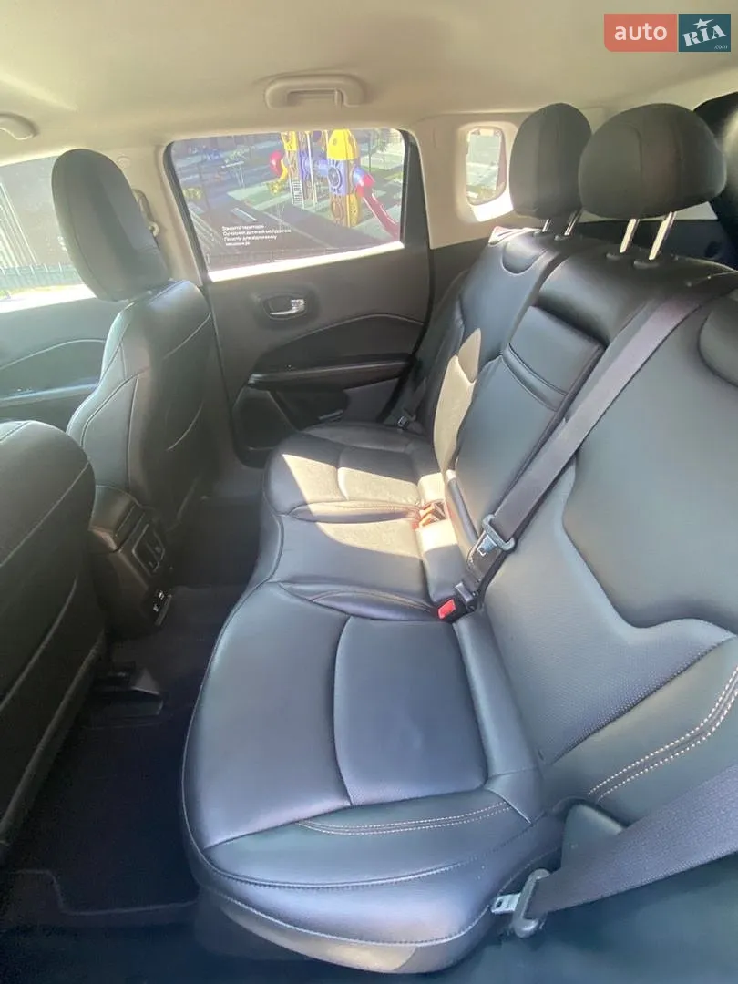 2018 Jeep Compass - мініатюра 10