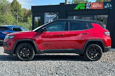 Позашляховик / Кросовер Jeep Compass 2024 в Львові