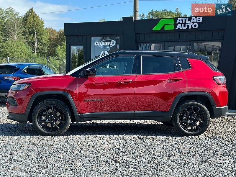 Позашляховик / Кросовер Jeep Compass 2024 в Львові