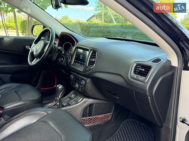 Позашляховик / Кросовер Jeep Compass 2019 в Стрию