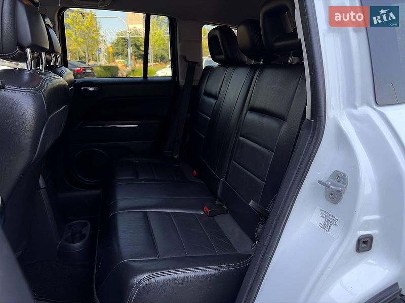 Позашляховик / Кросовер Jeep Compass 2011 в Києві