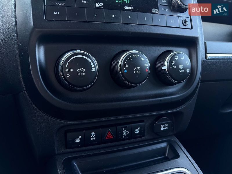 Позашляховик / Кросовер Jeep Compass 2011 в Києві