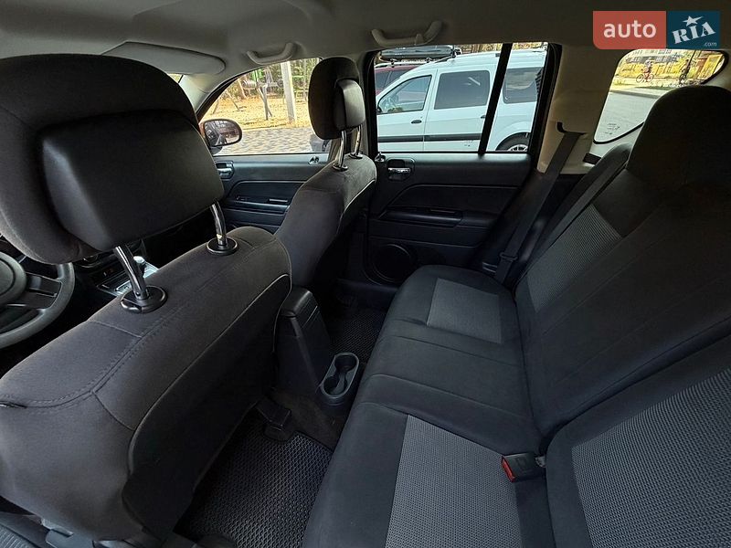 Внедорожник / Кроссовер Jeep Compass 2015 в Чернигове